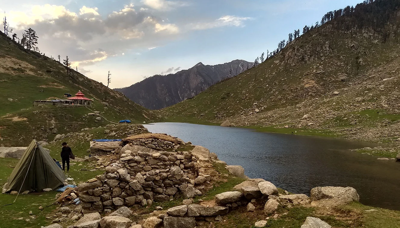 
Kareri Lake Trek Day 1 Itinerary