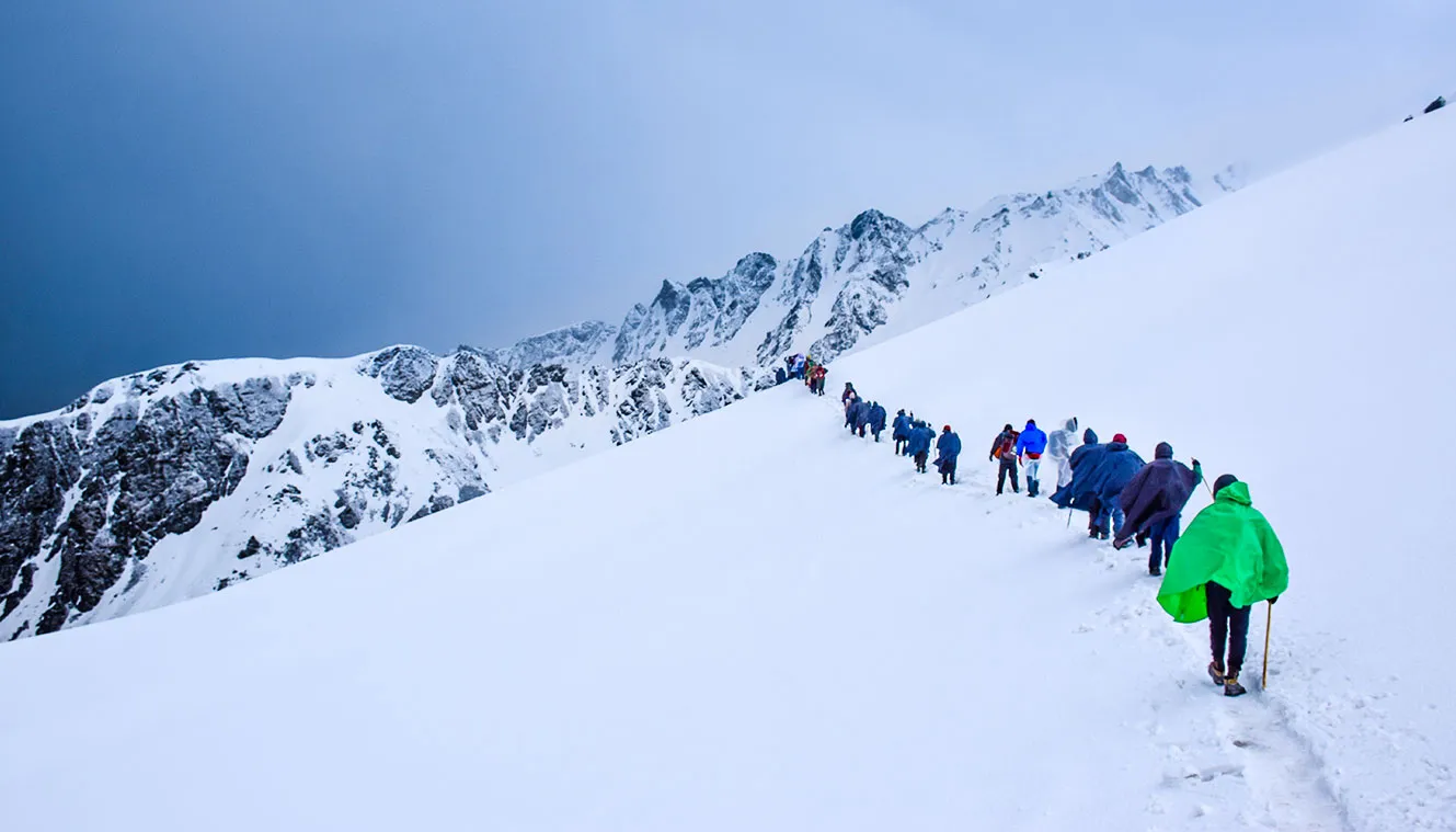 Sar Pass Trek Day 4 Itinerary