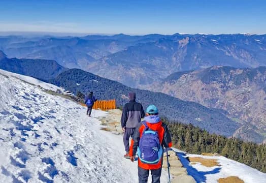 17th February Weather Update: All the Trekking Regions Are Experiencing Sunny Atmosphere