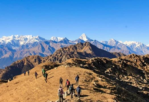 December 03, 2025, Trek Update: Kuari Pass, Dayara, Sandakphu, and Kedarkantha Trek