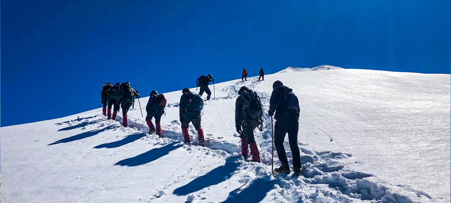 Chopta Chandrashila Tungnath Trek with Deoriatal