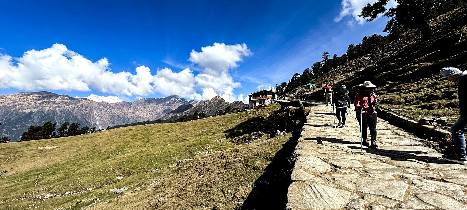 Chopta Chandrashila Tungnath Trek with Deoriatal