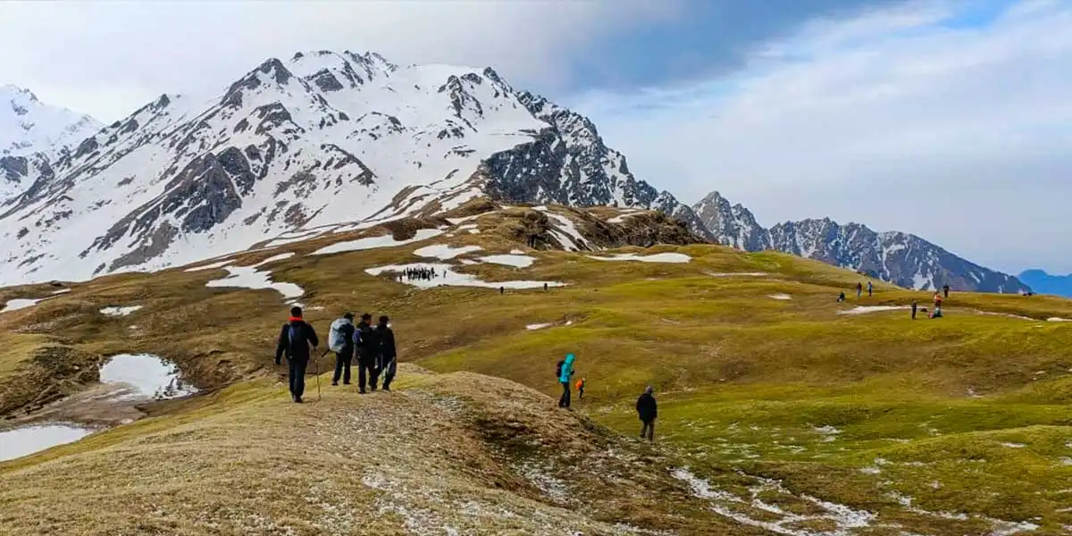 Sar Pass Trek