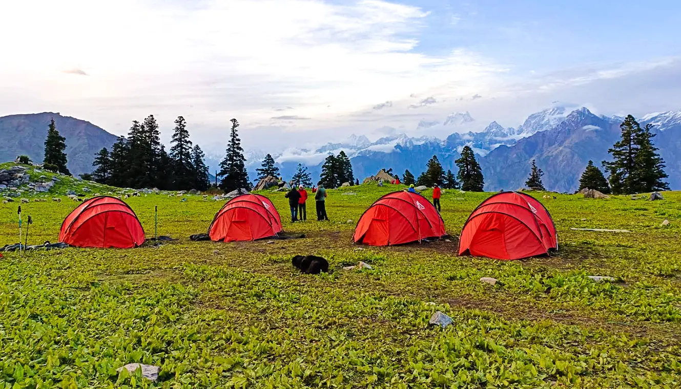 How-Pangarchulla-Peak-Looks-On-Day-3