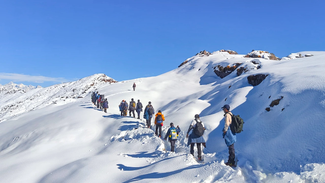 Image of Brahmatal Trail Witness the Magic of Winter