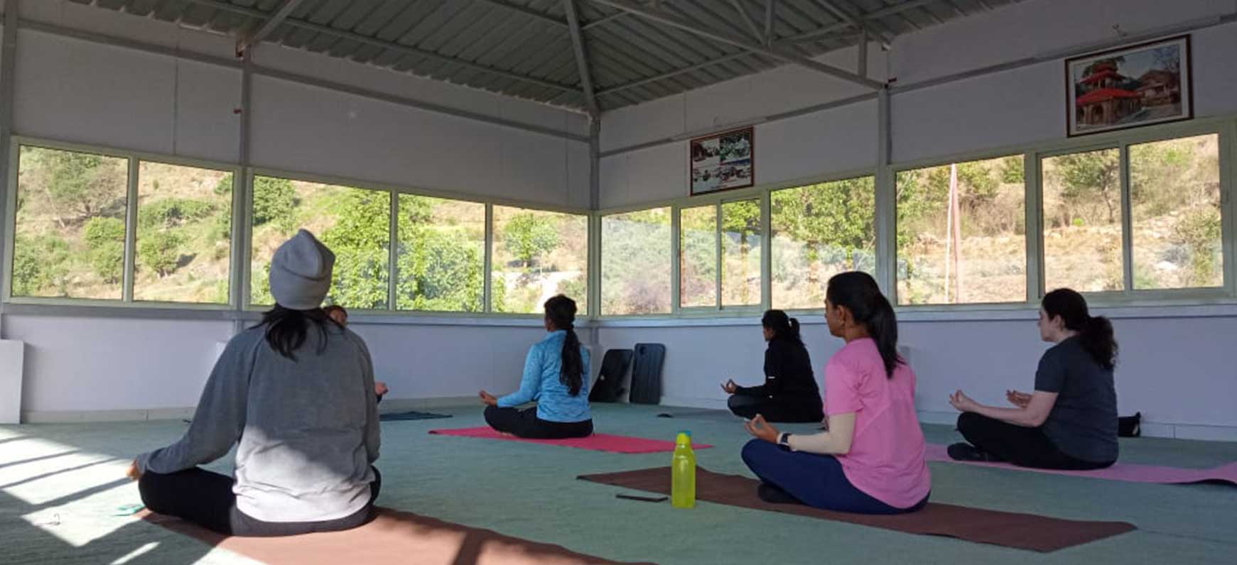 yoga and meditation in the himalayas