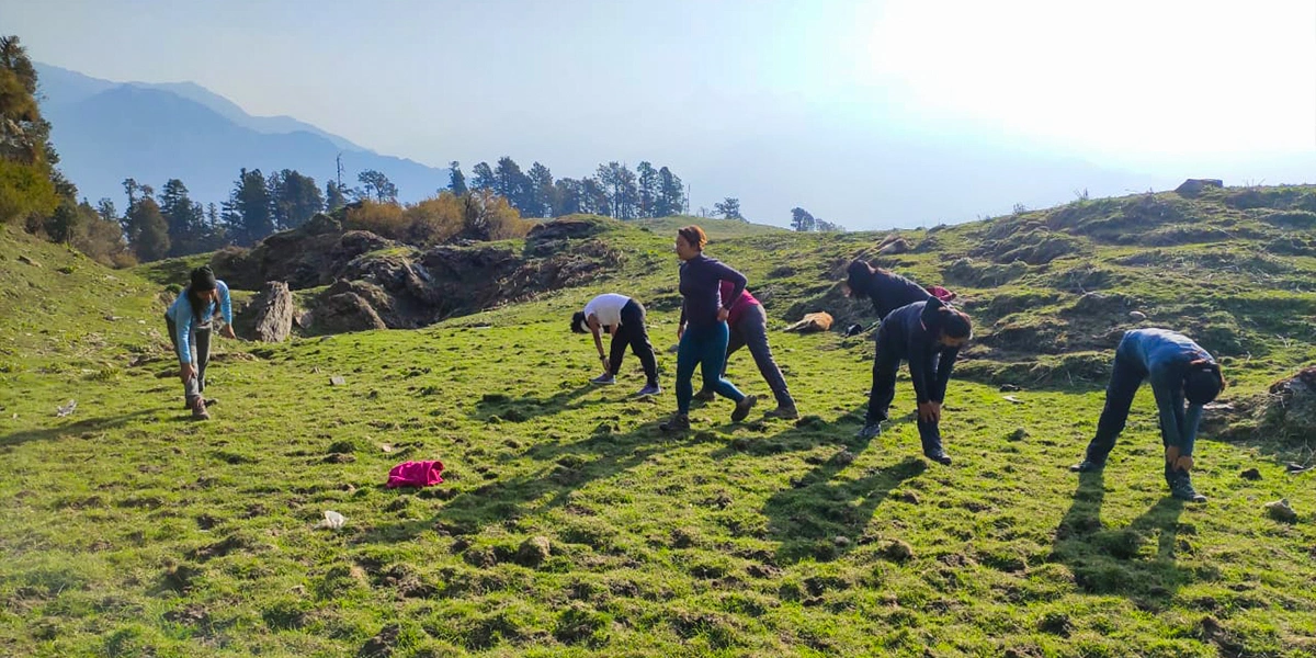 Yoga & Meditation Retreat In The Himalayas