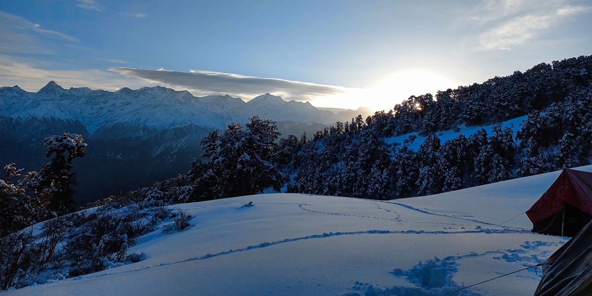 Dayara Bugyal Trek