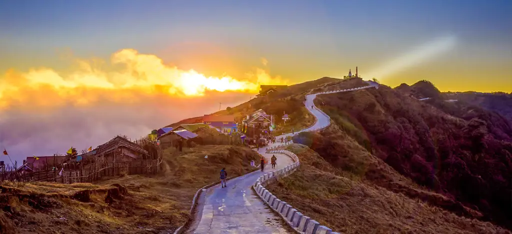 Sandakphu Trek