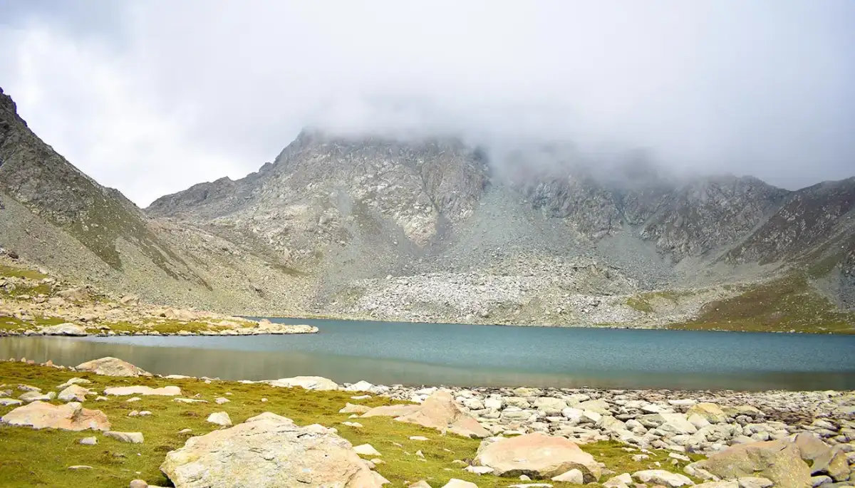 How-Pir-Ki-Gali-Looks-On-Day-5