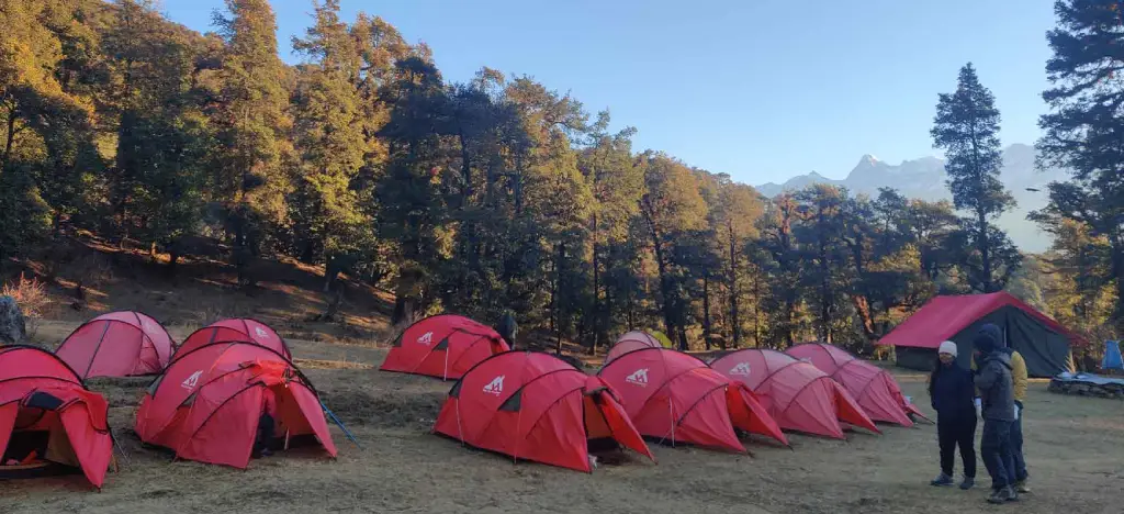 Dayara Bugyal Trek