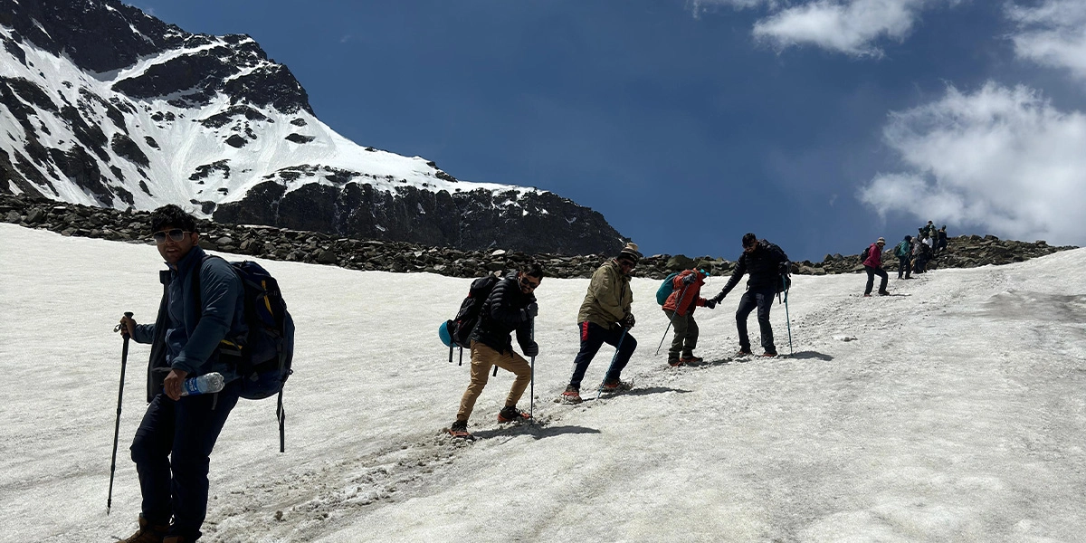 buran ghati pass trek