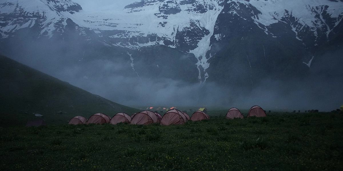 buran ghati pass trek