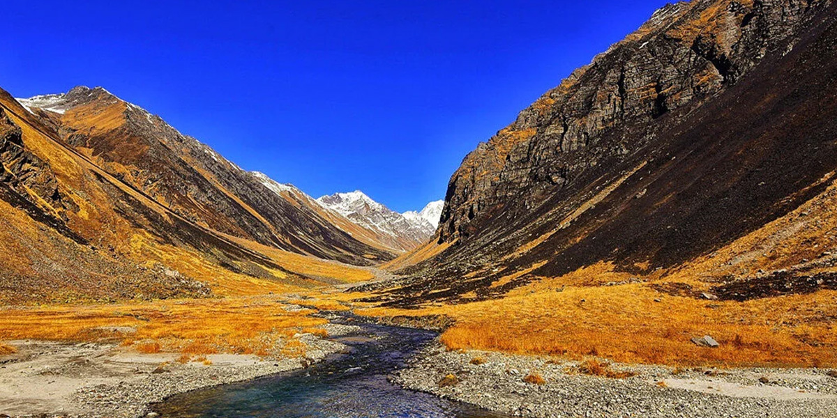 Anta Dhura Pass Trek