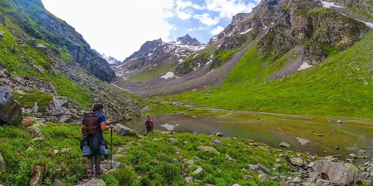 Why is July an Ideal Month for Beginners and First-Time Trekkers?