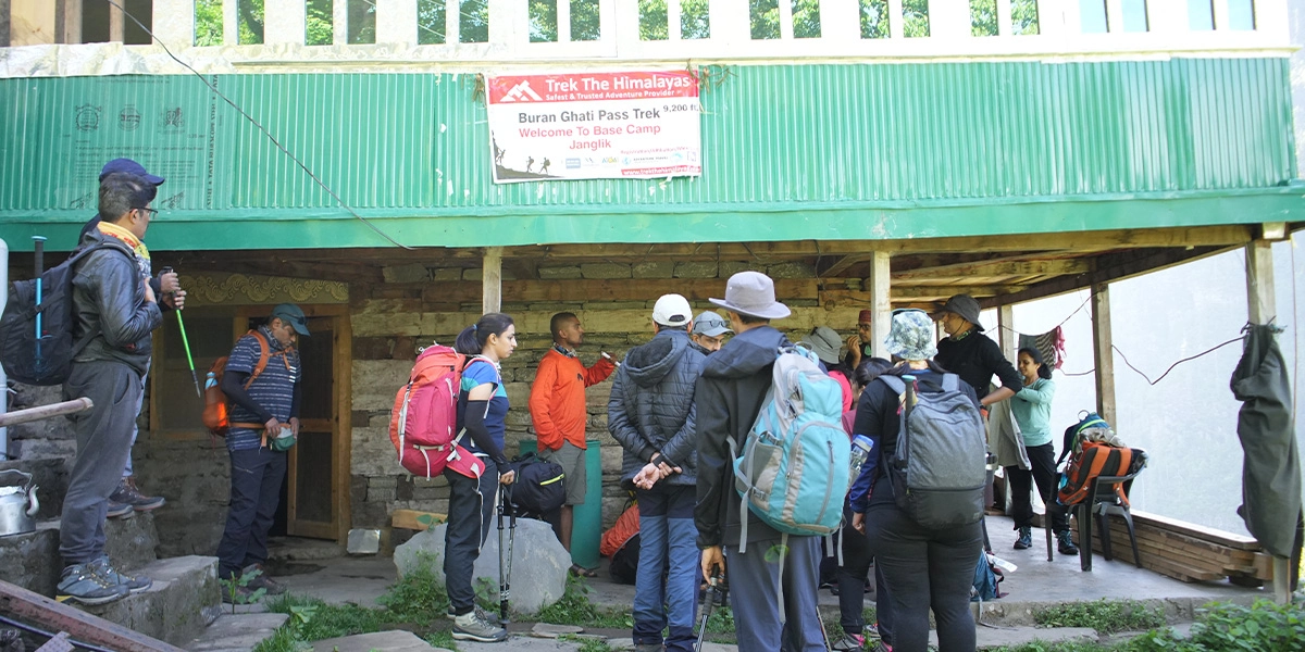 buran ghati pass trek