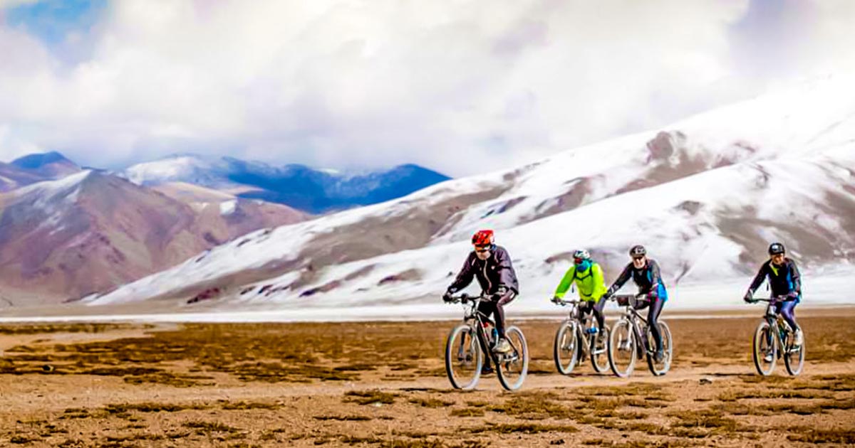 Manali to Leh Cycling Trek Cost, Duration Detailed Itinerary