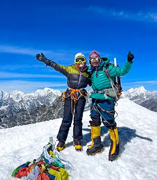 Lobuche Peak Trek